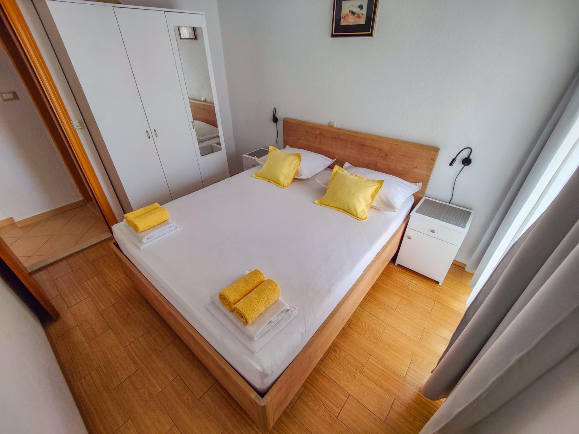 Cosy 1 Bedroom For 3 With Free Parking Makarska