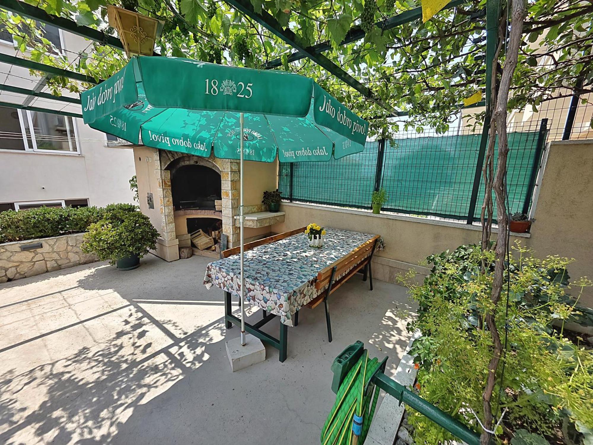 Apartment Cosy 1 Bedroom For 3 With Free Parking Makarska