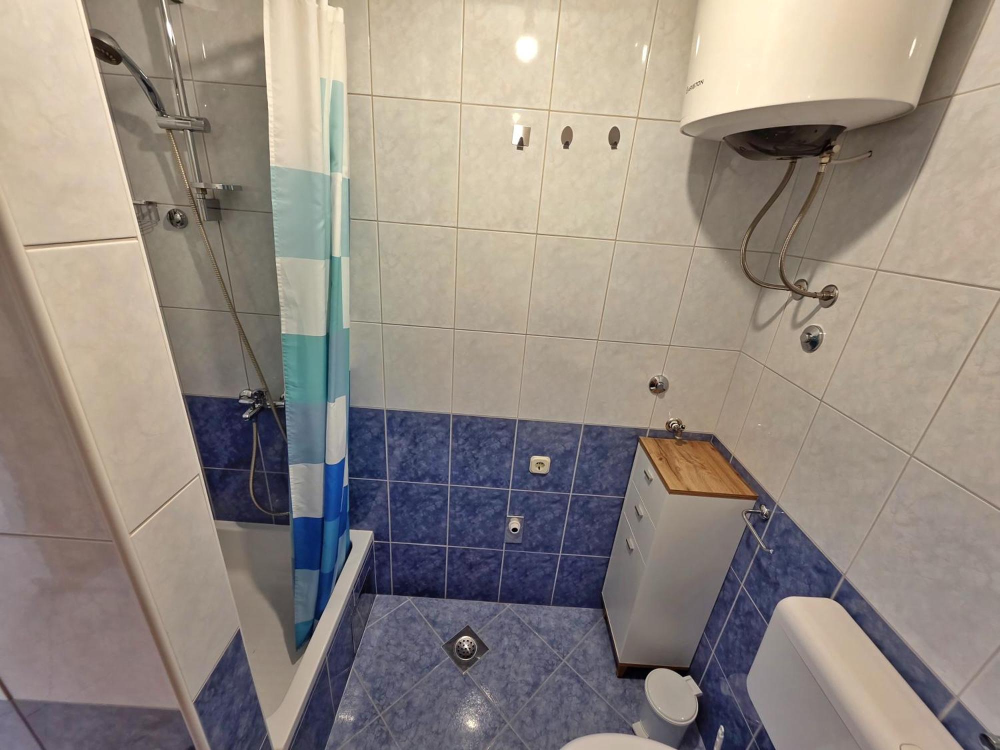 Cosy 1 Bedroom For 3 With Free Parking Apartment Makarska